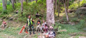 Tingkatkan Sinergi, Babinsa Kodim 1602/Ende Gelar Pamwil dan Komunikasi Sosial di Wolowaru