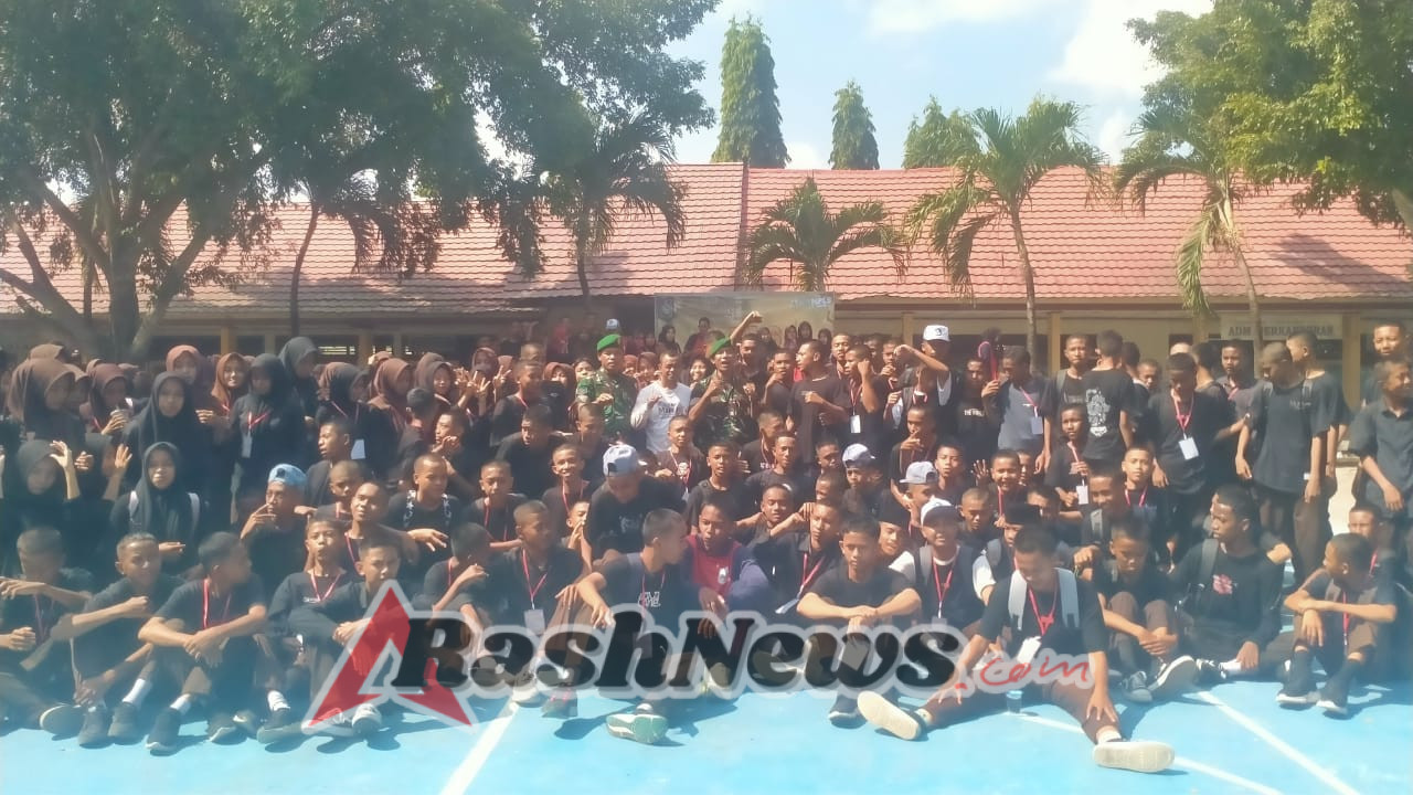 Sinergi TNI dan Sekolah: Pembinaan Wasbang & PBB di SMKN 1