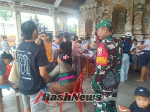Dampingi Posyandu Balita, Babinsa Jungutbatu  Pastikan Anak-Anak Dapat Yankes Terbaik