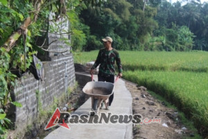 Dansatgas TMMD 125 Letkol Rizal Wijaya: Jalan Usaha Tani Ini untuk Masa Depan Petani Desa Batuan