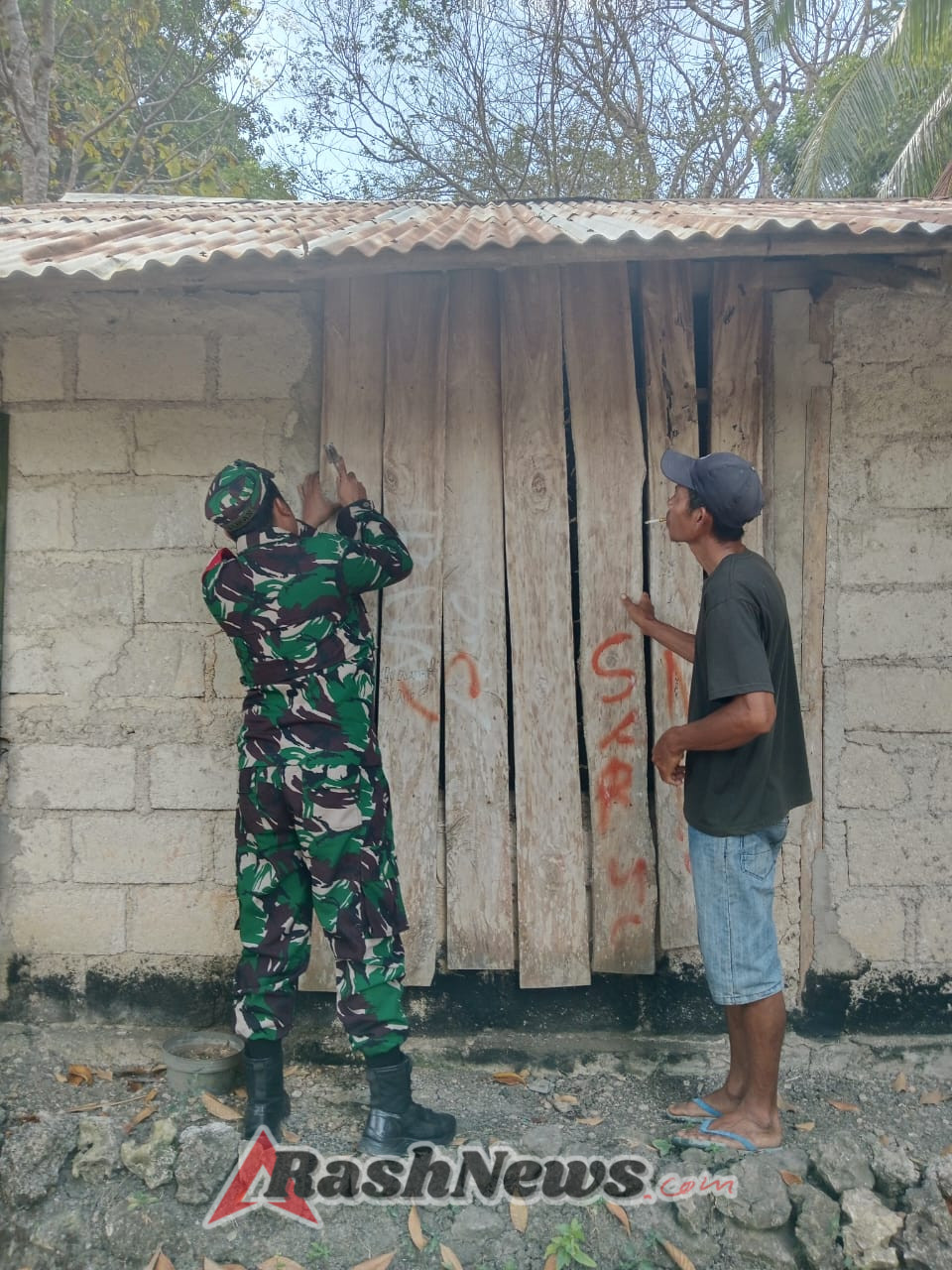 Jalin Sinergitas di Lapangan Babinsa Komsos Dengan Mitra Karib di Desa Binaan