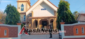 Menjaga Wilayah Binaan Aman Dan Kondusif, Babinsa Koramil 01/Ba’a  PAM Kebaktian Mingguan