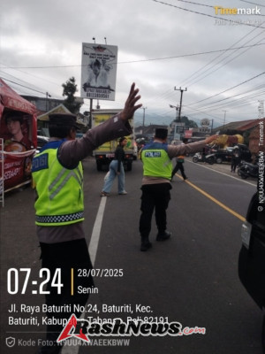 Polsek Baturiti Tingkatkan Keamanan Melalui Pelaksanaan Strong Point pagi