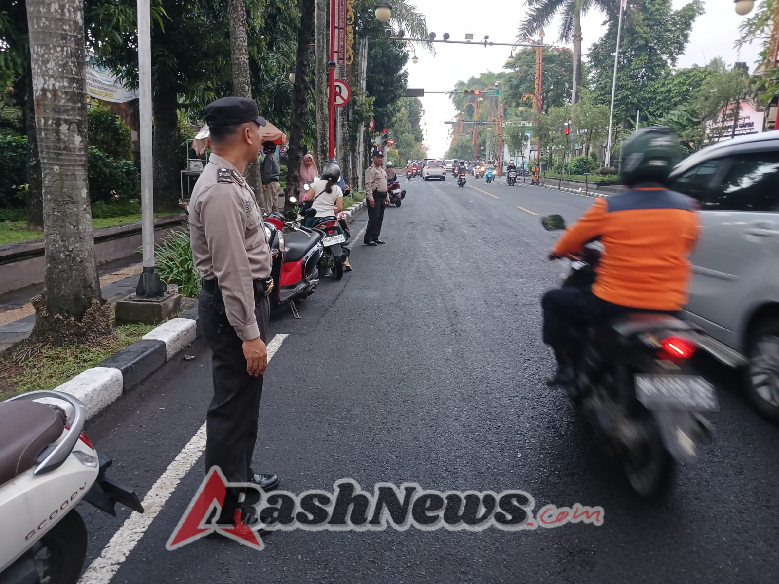 Polres Gianyar Gelar PH Pagi di Titik Strategis, Jaga Keamanan dan Kelancaran Lalu Lintas