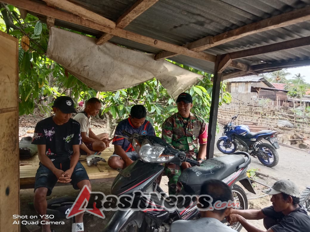Babinsa Koramil 1602-01 Gelar Komsos dan Pamwil, Warga Ndorurea 1 Antusias Sambut Kehadiran TNI