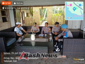 Perketat Pengawasan WNA, Kapolsek Selemadeg sambangi Villa di Bonian