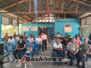 TNI Hadir di Tengah Rakyat, Babinsa Ende Kawal Penetapan Perdes RPJMDES di Tingkat Desa