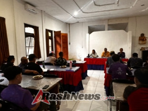 Gelar Rapat Kesiapan Porseni HUT Ke 80 RI, Babinsa Lembongan Ajak Semua Pihak satukan Visi Dan Misi