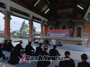 Hadiri Penguatan Kapasitas Pecalang, Babinsa Nyanglan Tekankan Pentingnya Pemahaman Tupoksi