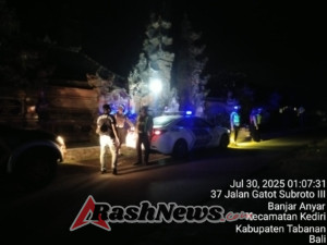 Polres Tabanan Gelar Patroli Jalan Kaki Subuh, Cegah Gangguan Kamtibmas di Titik Rawan