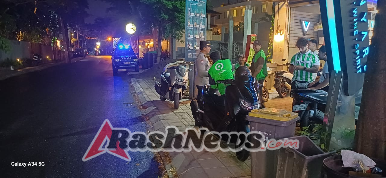 Wujudkan Stabilitas Kamtibmas  Yang Aman Polsek Kuta Utara Patroli Di Jalan Berawa