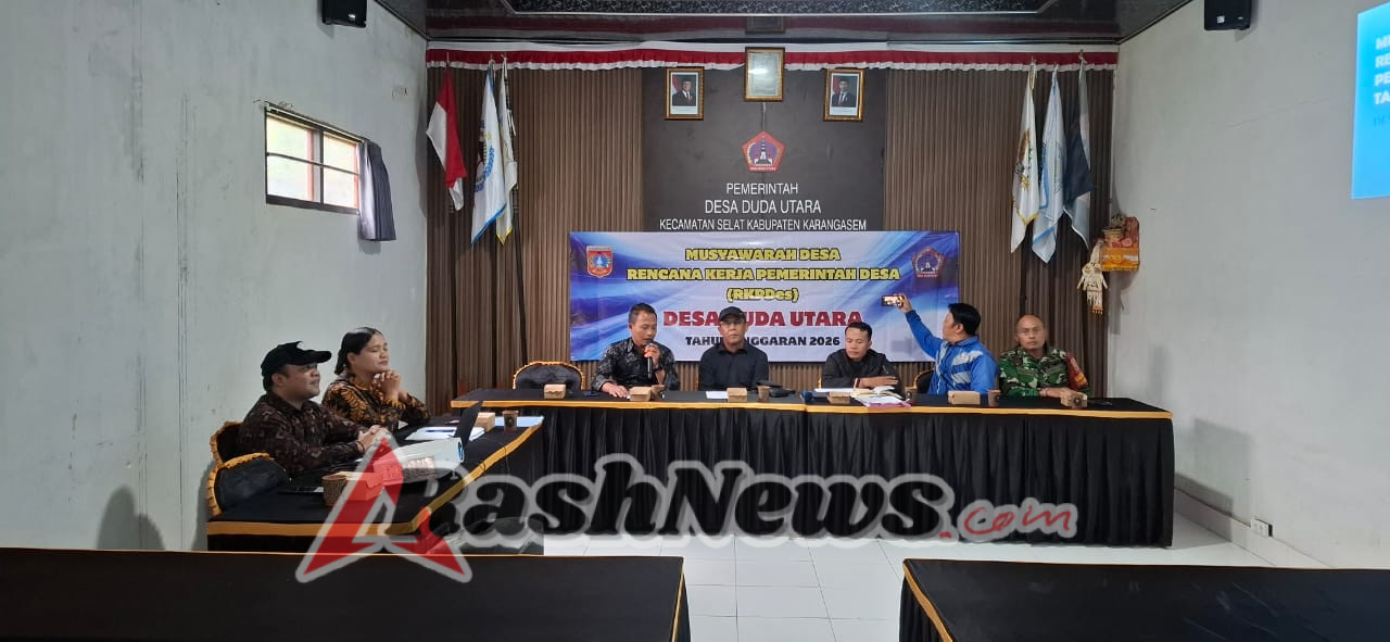 Dukung rencana pembangunan Desa, Babinsa 1623-06/Selat hadiri rapat Musdes RKPDes.