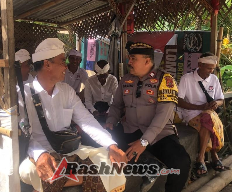 Bhabinkamtibmas Desa Singakerta laksanakan giat Sambang, Ajak Warga Jaga Kamtibmas