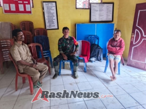 Cuaca Mendung Tak Halangi Babinsa Jalin Silaturahmi dan Pantau Kamtibmas di Lio Timur