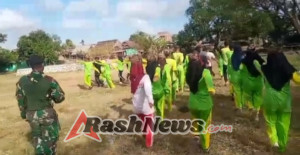 Sambut HUT RI ke-80, Babinsa dan Polsek Empang Siapkan Pasukan Pengibar Bendera Terbaik