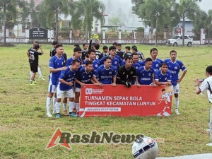 Serma Rustam Wakili Danramil Lunyuk dalam Pembukaan Turnamen HUT Kemerdekaan