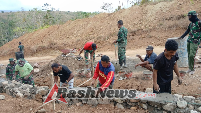 Berikan Manfaat Nyata, Satgas TMMD Kodim Belu Rehab Tempat Ibadah