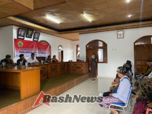 Peduli Edukasi Hukum Masyarakat, Babinsa Manukaya Hadir Langsung di Tengah Warga