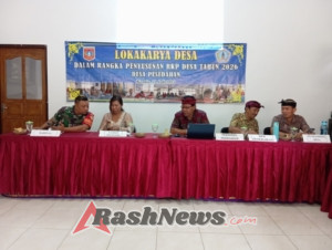 Dukung pergantian penerima KPM BLT Dana Desa Pesedahan, Babinsa 1623-05/Manggis pastikan bantuan tepat sasaran.