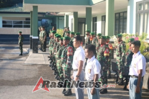 Siswa SMK Magang Ikuti Langsung Upacara Kodim Kupang