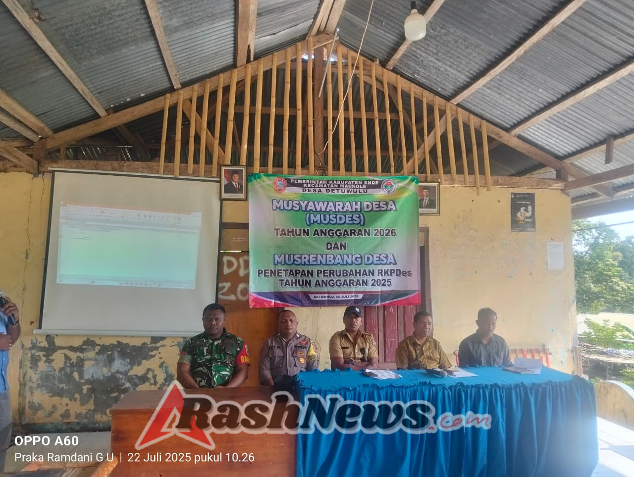 Wujudkan Kemanunggalan TNI-Rakyat, Babinsa Maurole Aktif dalam Musdes Desa Detuwulu