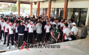 Pemberantasan Sarang Nyamuk di Desa Carangsari, Upaya Preventif untuk Kesehatan Masyarakat