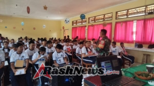 Koptu Made Aspirawan Tanamkan Semangat Bela Negara di Masa MPLS