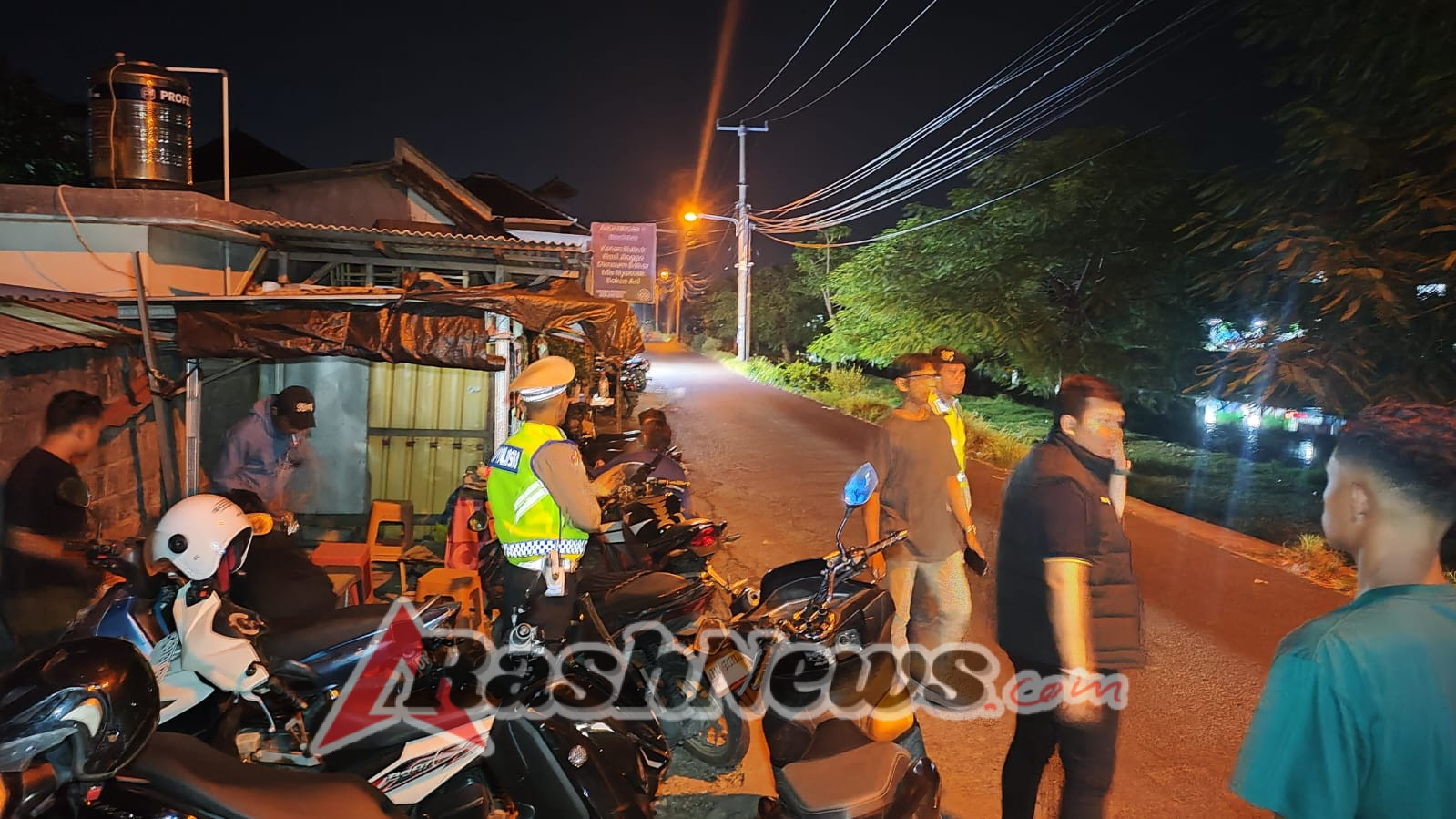 Polsek Denpasar Selatan Gelar Blue Light Patrol, Antisipasi Kerawanan Malam Minggu