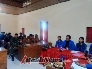 Babinsa dan Bhabinkamtibmas Desa Sumita Hadiri Pembukaan KKN/PPM Warmadewa