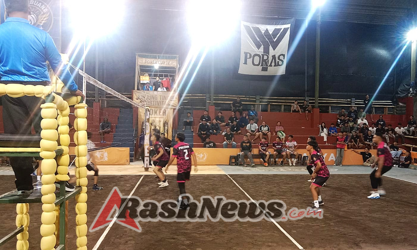 Babinsa Desa Abiansemal Pastikan Keamanan Turnamen Bola Voli Poker Cup IV