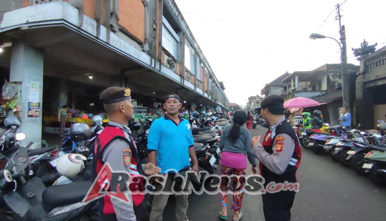 Upaya Cegah Gangguan Kamtibmas, Samapta Polres Bangli dialogis dengan Jukir.