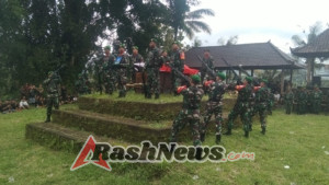 Kodim 1623/Karangasem Menghormati Pemakaman Militer Alm Peltu Purnawirawan I Wayan Suardika