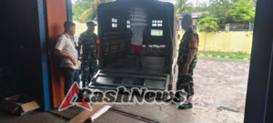 Babinsa Kodim 1602/Ende Berperan Aktif dalam Pengamanan Penyaluran Bantuan Pangan Pemerintah