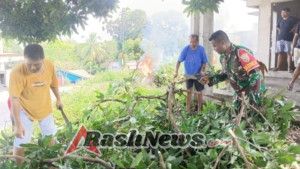 Tingkatkan Kepedulian Sosial, Babinsa Koramil 1602-01 Giatkan Karya Bhakti di Desa Nanganesa