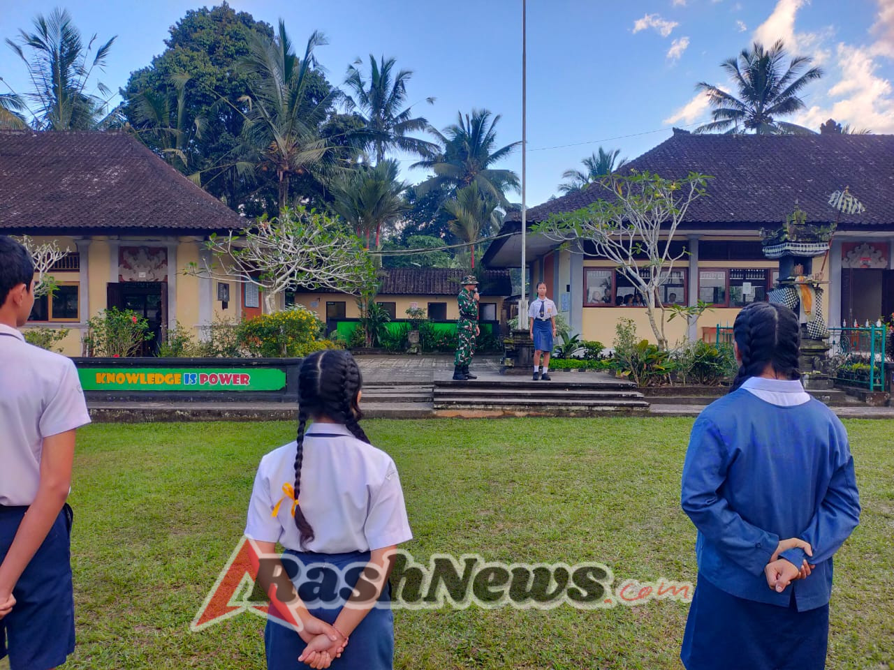 MPLS SMA N 1 Rendang Gelar Pelatihan PBB Bersama Koramil 1623-03/Rendang