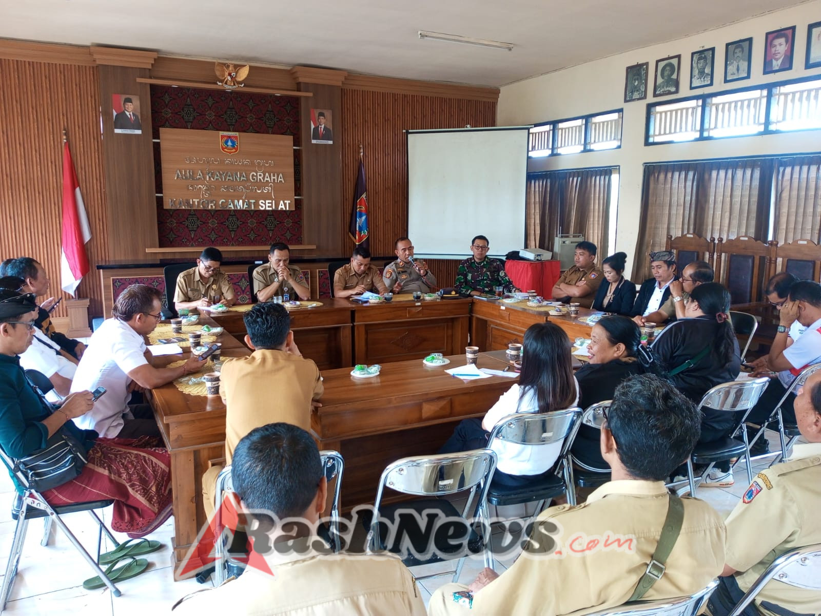 Koramil 1623-06/Selat Siap Bersinergi Sukseskan Perayaan HUT Kemerdekaan RI ke-80 Tahun 2025