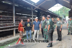 Dandim 1626/Bangli Dampingi Pangkogabwilhan I Dorong Peternak Bangli Manfaatkan Bios Deco dan Bios Care