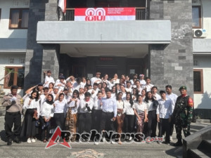 Kobarkan Semangat Nasionalisme, Dandim Klungkung Utus Babinsa Hadiri Upacara Peringatan HUT Ke 80 RI Di Desa Bianaan