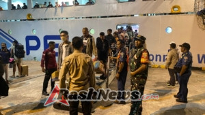 Anggota Koramil 01/Ende Aktif Lakukan Pengamanan Jalur Laut, KM BINAIYA Dikawal Hingga Berangkat