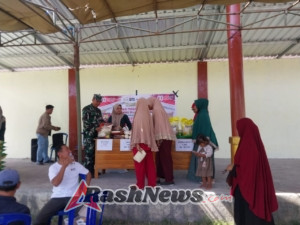 Wujud Kepedulian, Babinsa Desa Senayan Dampingi Warga dalam GPM