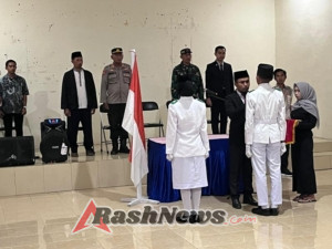 Pengukuhan Paskibra Lunyuk Berlangsung Khidmat, Danramil Sampaikan Ucapan Selamat