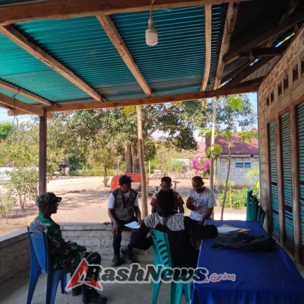 Babinsa Pantar Barat Laut Pantau Wilayah dan Jalin Komsos di Desa Kayang