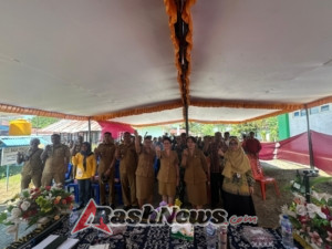 Babinsa Ende Timur Aktif Dalam Sosialisasi Metode KB Operasi Pria di Balai KB