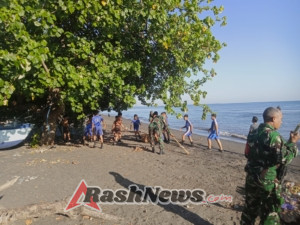 Sinergi TNI dan Masyarakat, Wujudkan Pantai Banjar Bebas Sampah