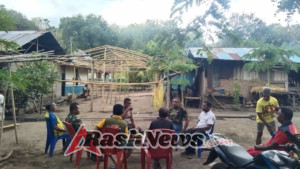 Babinsa Desa Bandar Gelar Komsos Bersama Warga Jaga Kamtibmas