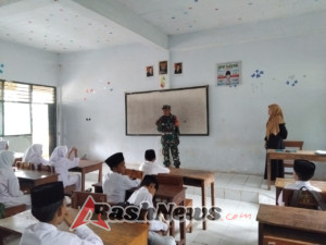 Serka A. Nasution Ajak Siswa SMA Al Mukhlisin Aktif Jaga Persatuan Bangsa