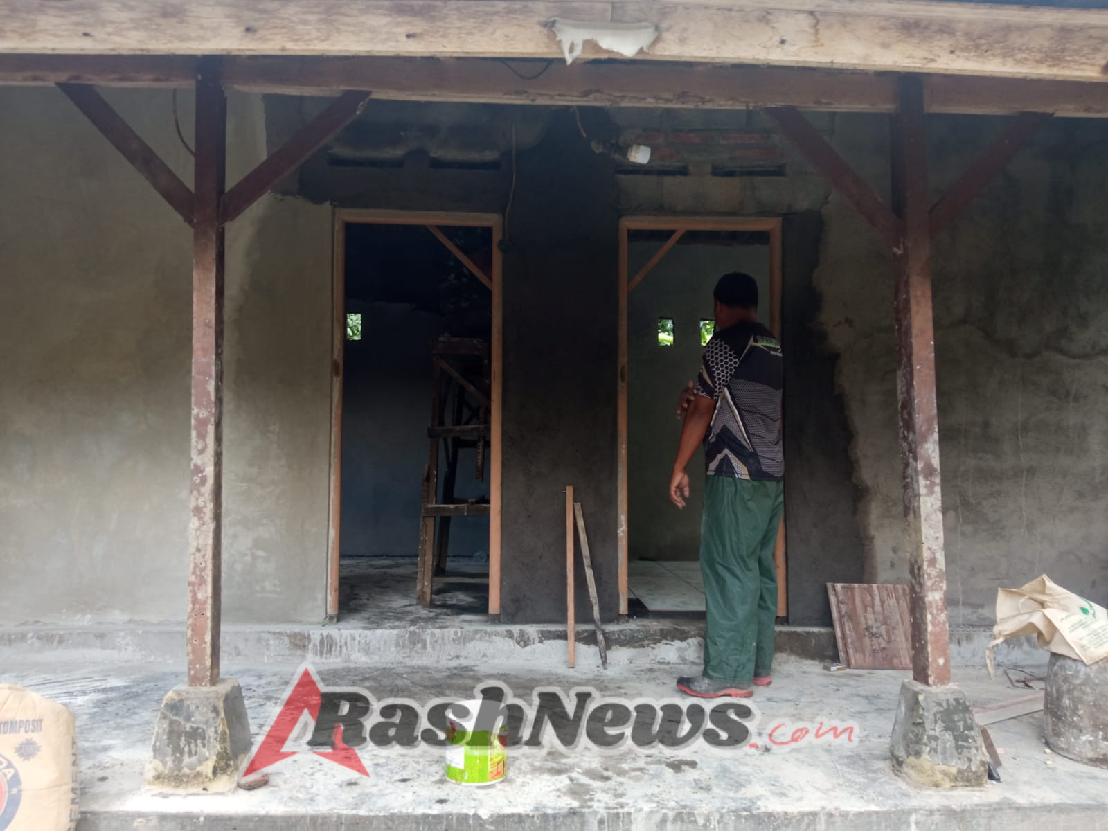 Gotong Royong TNI dan Masyarakat Bangun Harapan Baru di Banjar Gerih