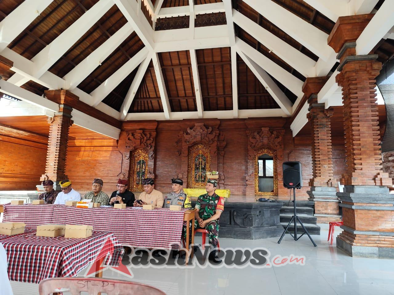 Tim WBTB Kabupaten Klungkung Kunjungi Timuhun, Babinsa Serda Kadek Beri Pendampingan