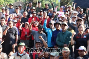Langkah Nyata Pelestarian Alam, Wabup Dirga Turun Langsung Bersihkan Hutan Batukau