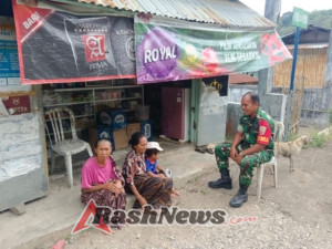 Komsos dan Pamwil Babinsa Kodim 1602-03/Detusoko Berjalan Aman dan Kondusif di Desa Welamosa